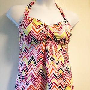 NWOT Vintage Multi-Coloured Chevron Patterned Tankini Top Size: 14